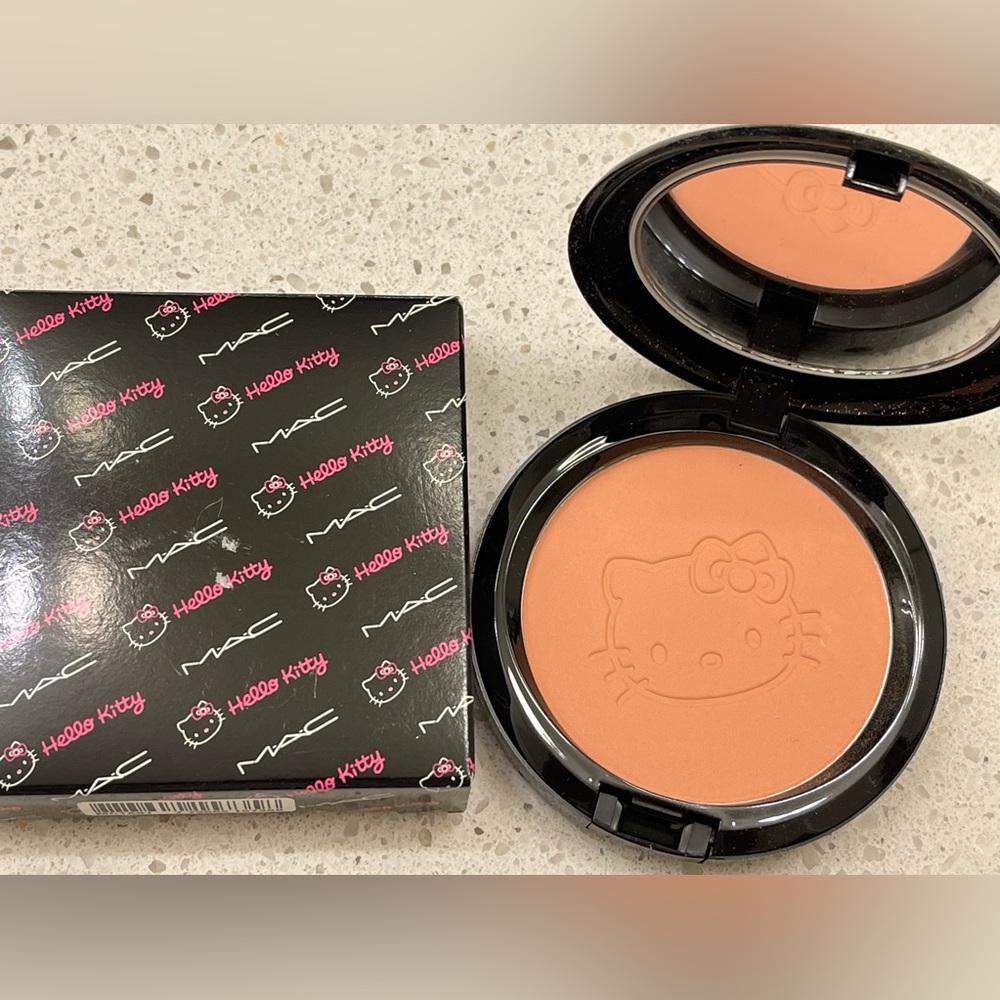 MAC Cosmetics